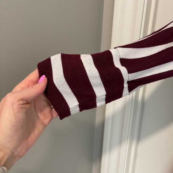 MIX by 41 Hawthorn Burgundy and White Striped Top - Picture 4 of 5